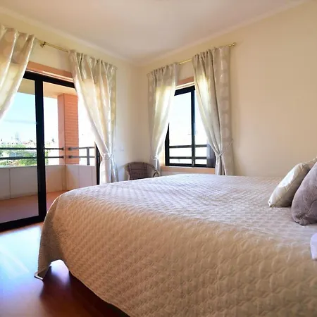 50 Penthouse Seaview Swimming Pool New Town شقة