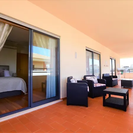 شقة 50 Penthouse Seaview Swimming Pool New Town البوفيرا