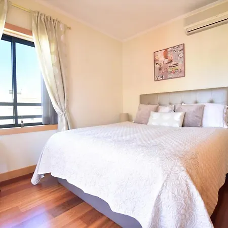 50 Penthouse Seaview Swimming Pool New Town شقة البوفيرا