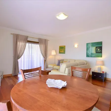 50 Penthouse Seaview Swimming Pool New Town شقة البوفيرا