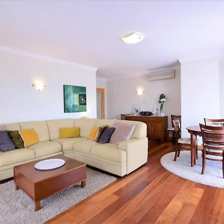 50 Penthouse Seaview Swimming Pool New Town شقة البوفيرا