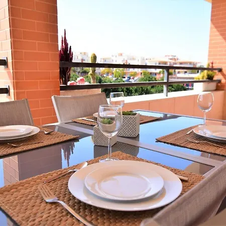 50 Penthouse Seaview Swimming Pool New Town